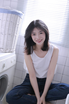 火辣辣的美发店